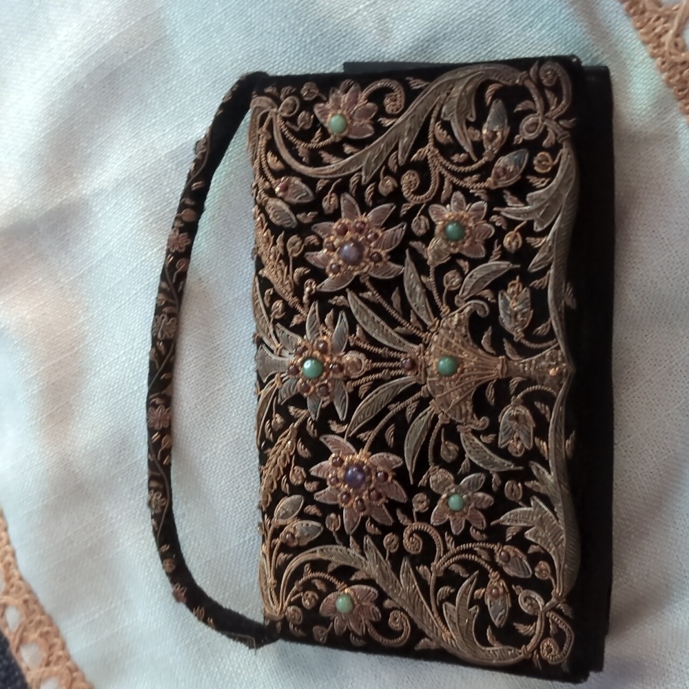 Vintage purse
